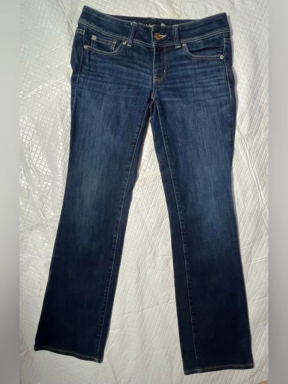 American Eagle Outfitters Women'sSize 6 Stretch Slim Boot Cut Jeans - Dark Blue